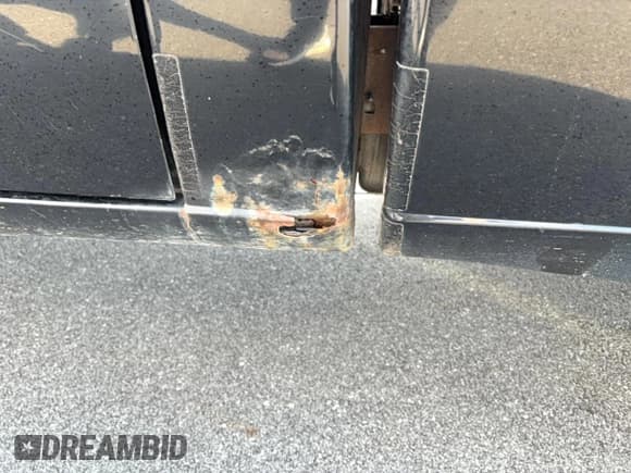 ✅ 2001 Ford Ranger XL • VIN: 1FTYR10U11PA96523 • Lot: 92606595. Listed on Copart with 126,527 mi. Free auction sales archive from the USA and detailed vehicle history report at DreamBid. Image 14.