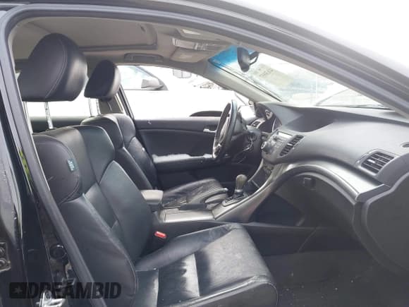 ✅ 2013 Acura TSX Technology • VIN: JH4CU2F60DC006022 • Lot: 41630957. Wystawiony na IAAI z przebiegiem 136 349 mil. Bezpłatny archiwum sprzedaży aukcyjnych z USA i szczegółowy raport historii pojazdu na DreamBid. Zdjęcie 5.