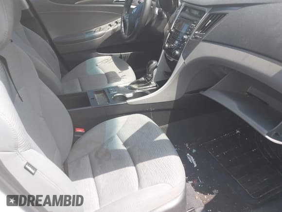 ✅ 2013 Hyundai Sonata Limited • VIN: KMHEC4A48DA051196 • Лот: 42693629. Опубликован ранее на IAAI с пробегом Не указан. Бесплатный доступ к архиву аукционных продаж из США и подробный отчёт об истории автомобиля на DreamBid. Изображение 5.