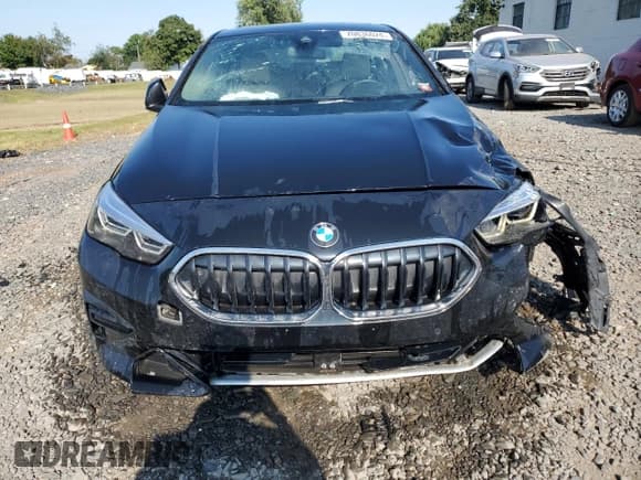 ✅ 2022 BMW 2 Series 228i • VIN: WBA53AK09N7K75863 • Lot: 70836024. Listed on Copart with 34,707 mi. Free auction sales archive from the USA and detailed vehicle history report at DreamBid. Image 5.