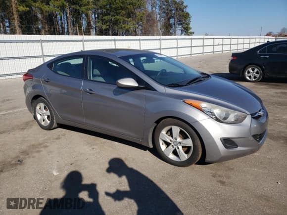 ✅ 2011 Hyundai Elantra Limited • VIN: KMHDH4AE4BU110326 • Lot: 46130275. Listed on Copart with 176,341 mi. Free auction sales archive from the USA and detailed vehicle history report at DreamBid. Image 4.