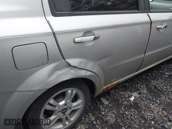 ✅ 2009 Chevrolet Aveo 2LT • VIN: KL1TG56E09B382175 • Lot: 42346876. Listed on IAAI with 136,344 mi. Free auction sales archive from the USA and detailed vehicle history report at DreamBid. Image 6.