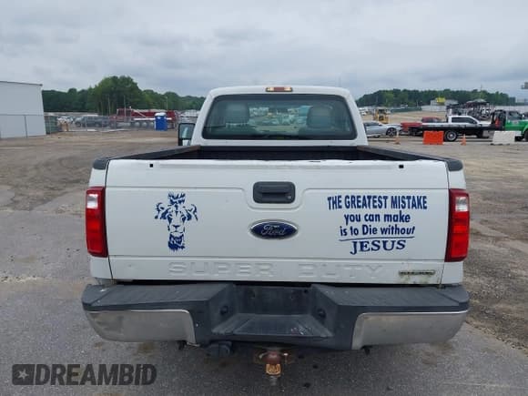 ✅ 2014 Ford F-250 XL • VIN: 1FTBF2A65EEA70612 • Lot: 42707134. Listed on IAAI with 235,156 mi. Free auction sales archive from the USA and detailed vehicle history report at DreamBid. Image 17.