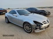 ✅ 2007 Mercedes-Benz SLK 350 • VIN: WDBWK56F97F145170 • Lot: 94212565. Listed on Copart with 118,006 mi. Free auction sales archive from the USA and detailed vehicle history report at DreamBid. Image 4.