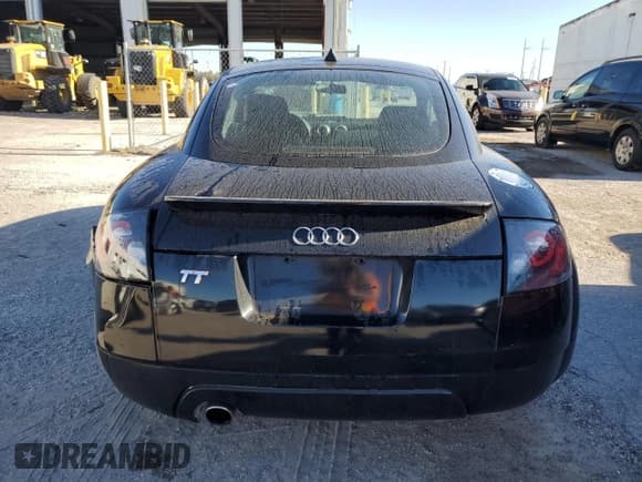 ✅ 2006 Audi TT • VIN: TRUSC28N561007935 • Lot: 83048974. Listed on Copart with 125,458 mi. Free auction sales archive from the USA and detailed vehicle history report at DreamBid. Image 6.