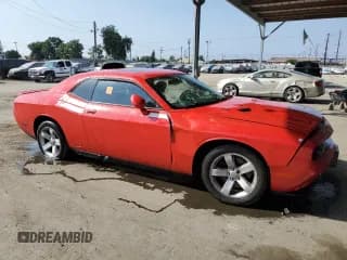 ✅ 2014 Dodge Challenger R/T • VIN: 2C3CDYBT5EH158381 • Lot: 71423324. Wystawiony na Copart z przebiegiem Nie podano. Bezpłatny archiwum sprzedaży aukcyjnych z USA i szczegółowy raport historii pojazdu na DreamBid. Zdjęcie 4.