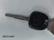 ✅ 2011 Toyota Tundra SR • VIN: 5TFTY5F19BX007283 • Лот: 43293941. Опубликован ранее на IAAI с пробегом 381 898 миль. Бесплатный доступ к архиву аукционных продаж из США и подробный отчёт об истории автомобиля на DreamBid. Изображение 11.