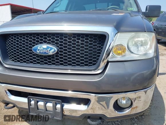 ✅ 2008 Ford F-150 XLT • VIN: 1FTPX14528FA29840 • Лот: 42460070. Опубликован ранее на IAAI с пробегом 91 675 миль. Бесплатный доступ к архиву аукционных продаж из США и подробный отчёт об истории автомобиля на DreamBid. Изображение 6.