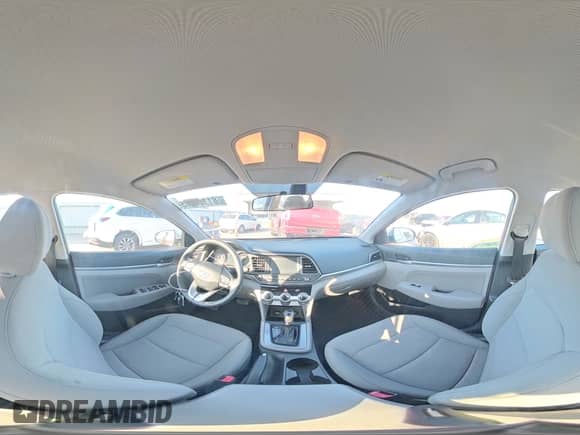 ✅ 2019 Hyundai Elantra SEL • VIN: 5NPD84LF0KH462646 • Lot: 81154575. Wystawiony na Copart z przebiegiem 59 186 mil mil. Skorzystaj z bezpłatnego archiwum sprzedaży aukcyjnych z USA i zobacz szczegółowy raport historii pojazdu na DreamBid. Zdjęcie 14.