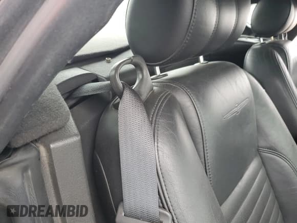 ✅ 2002 Ford Thunderbird Hardtop Premium • VIN: 1FAHP60A52Y119814 • Lot: 82621765. Wystawiony na Copart z przebiegiem Nie podano. Bezpłatny archiwum sprzedaży aukcyjnych z USA i szczegółowy raport historii pojazdu na DreamBid. Zdjęcie 10.