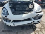 ✅ 2014 Porsche Cayenne • VIN: WP1AA2A27ELA97215 • Lot: 56784685. Listed on Copart with 154,813 mi. Free auction sales archive from the USA and detailed vehicle history report at DreamBid. Image 11.