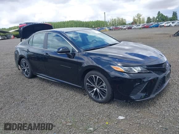 2020 Toyota Camry SE with VIN 4T1J11BK4LU019102, listed as a IAAI auction lot 42570825 with 44,257 mi miles and . Bid and sale history available at DreamBid. Image 1.