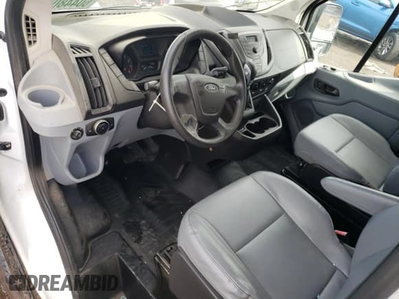 ✅ 2016 Ford Transit Cargo • VIN: 1FTYR1ZM6GKB06276 • Лот: 60448075. Опубликован ранее на Copart с пробегом 74 324 миль. Бесплатный доступ к архиву аукционных продаж из США и подробный отчёт об истории автомобиля на DreamBid. Изображение 8.