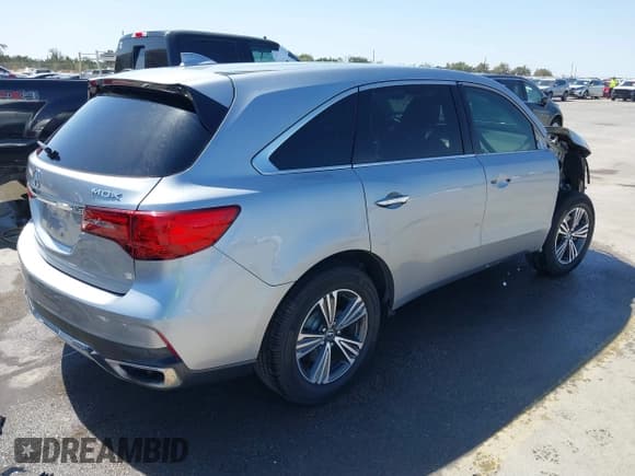 ✅ 2018 Acura MDX • VIN: 5J8YD3H33JL010367 • Лот: 41834911. Опубликован ранее на IAAI с пробегом 92 041 миль. Бесплатный доступ к архиву аукционных продаж из США и подробный отчёт об истории автомобиля на DreamBid. Изображение 4.