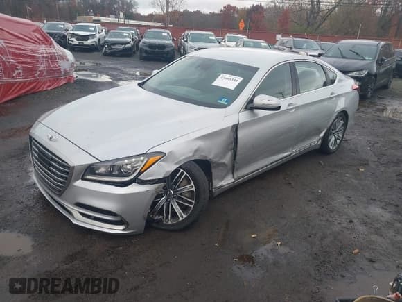 ✅ 2018 Genesis G80 3.8L • VIN: KMHGN4JE1JU237104 • Lot: 43665335. Wystawiony na IAAI z przebiegiem 44 988 mil. Bezpłatny archiwum sprzedaży aukcyjnych z USA i szczegółowy raport historii pojazdu na DreamBid. Zdjęcie 2.