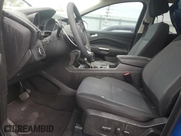 ✅ 2017 Ford Escape SE • VIN: 1FMCU0GD6HUB99582 • Lot: 89511525. Listed on Copart with 127,300 mi. Free auction sales archive from the USA and detailed vehicle history report at DreamBid. Image 7.
