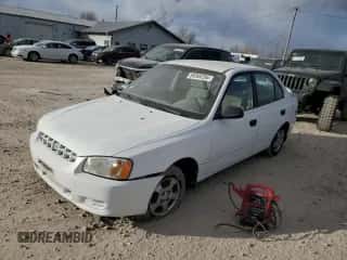 2001 Hyundai Accent GL with VIN KMHCG45C51U156558, listed as a Copart auction lot 89369295 with 61,945 mi miles and Clean title. Bid and sale history available at DreamBid. Image 1.