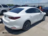✅ 2019 Mazda 3 Select • VIN: 3MZBPAALXKM112322 • Lot: 42438115. Listed on IAAI with 89,138 mi. Free auction sales archive from the USA and detailed vehicle history report at DreamBid. Image 4.
