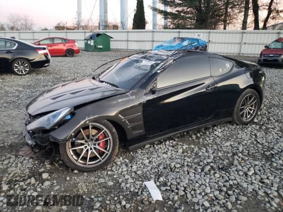 2015 Hyundai Genesis Coupe Ultimate с VIN KMHHU6KJXFU126914, выставлен на аукционе Copart как лот 81353284 с пробегом 79 248 миль миль и Списание • Salvage title. История ставок и продаж доступна на DreamBid. Изображение 1.