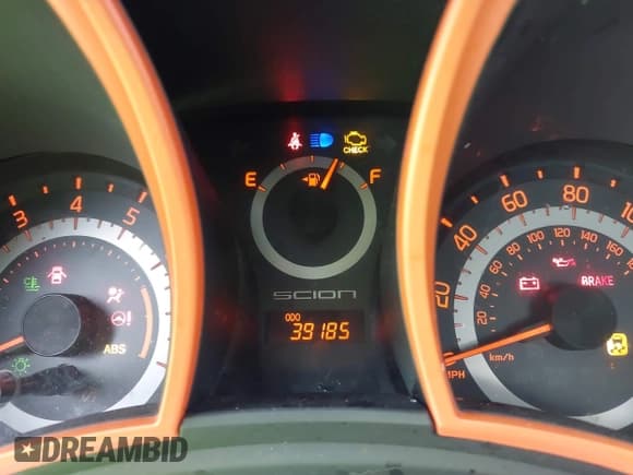 ✅ 2015 Scion tC • VIN: JTKJF5C70FJ006286 • Lot: 41624963. Wystawiony na IAAI z przebiegiem 39 185 mil. Bezpłatny archiwum sprzedaży aukcyjnych z USA i szczegółowy raport historii pojazdu na DreamBid. Zdjęcie 16.