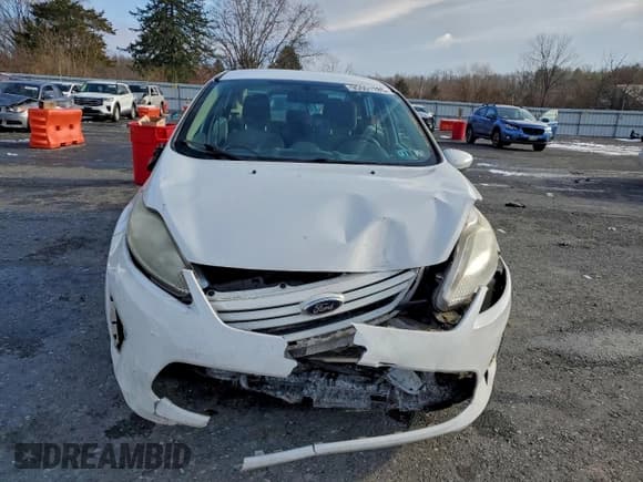 ✅ 2013 Ford Fiesta S • VIN: 3FADP4AJ2DM108978 • Lot: 95501785. Listed on Copart with 96,297 mi. Free auction sales archive from the USA and detailed vehicle history report at DreamBid. Image 5.