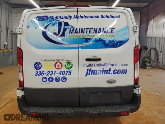 ✅ 2015 Ford Transit • VIN: 1FTYR1YG7FKA33381 • Лот: 69690495. Опубликован ранее на Copart с пробегом 178 050 миль. Бесплатный доступ к архиву аукционных продаж из США и подробный отчёт об истории автомобиля на DreamBid. Изображение 6.