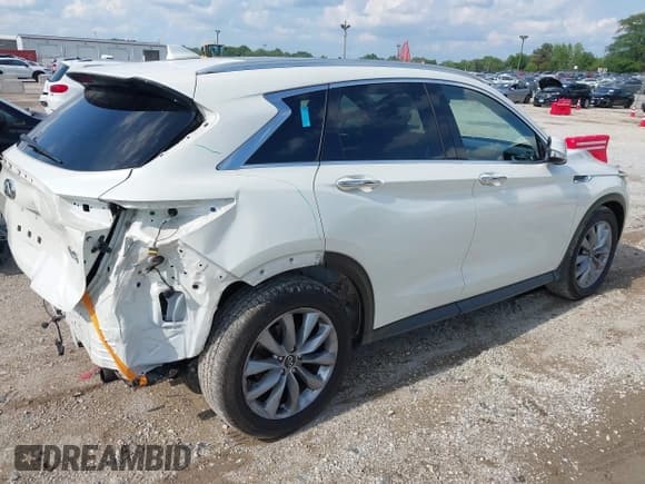 ✅ 2021 Infiniti QX50 Sensory • VIN: 3PCAJ5CB0MF120500 • Lot: 42719613. Wystawiony na IAAI z przebiegiem 67 306 mil. Bezpłatny archiwum sprzedaży aukcyjnych z USA i szczegółowy raport historii pojazdu na DreamBid. Zdjęcie 4.