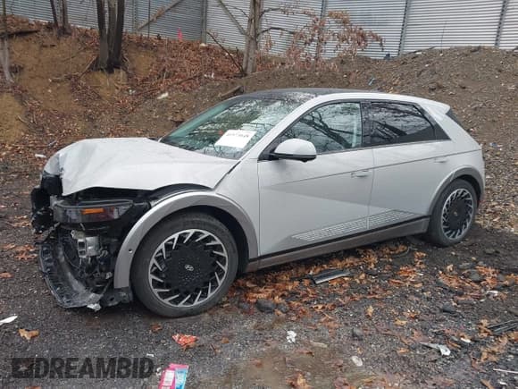 ✅ 2022 Hyundai Ioniq 5 Limited • VIN: KM8KRDAF5NU096874 • Lot: 41973048. Listed on IAAI with 16,754 mi. Free auction sales archive from the USA and detailed vehicle history report at DreamBid. Image 2.