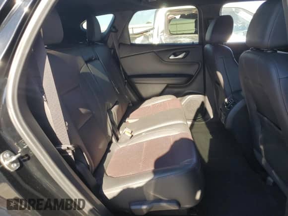 2020 Chevrolet Blazer RS z VIN 3GNKBERS7LS603486, wystawiony jako Copart lot #65821535 z przebiegiem 99 223 mil mil oraz Szkoda całkowita • Salvage title. Historia ofert i sprzedaży dostępna na DreamBid. Obrazek 11.