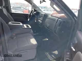 ✅ 2017 Chevrolet Silverado 3500HD Work Truck • VIN: 1GC2KYEG9HZ384648 • Лот: 41377641. Размещён на IAAI с пробегом 45 941 миль миль. Получите бесплатный доступ к архиву аукционных продаж из США и посмотрите подробный отчёт об истории автомобиля на DreamBid. Изображение 5.