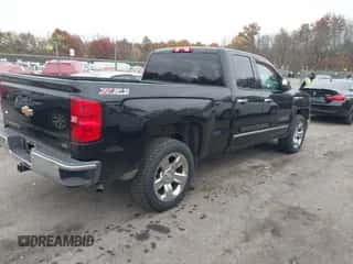 2014 Chevrolet Silverado 1500 LTZ z VIN 1GCVKSEC5EZ197510, wystawiony jako IAAI lot #43588698 z przebiegiem 266 933 mil mil oraz . Historia ofert i sprzedaży dostępna na DreamBid. Obrazek 4.