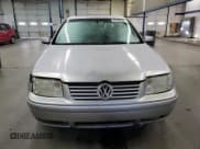 ✅ 2003 Volkswagen Jetta GLS • VIN: 3VWSK69MX3M072124 • Lot: 87089555. Listed on Copart with 194,255 mi. Free auction sales archive from the USA and detailed vehicle history report at DreamBid. Image 5.
