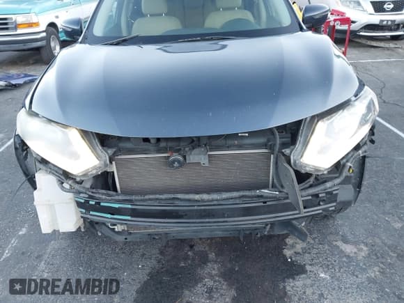 ✅ 2016 Nissan Rogue S • VIN: 5N1AT2MTXGC846605 • Lot: 43535364. Wystawiony na IAAI z przebiegiem 169 438 mil. Bezpłatny archiwum sprzedaży aukcyjnych z USA i szczegółowy raport historii pojazdu na DreamBid. Zdjęcie 6.