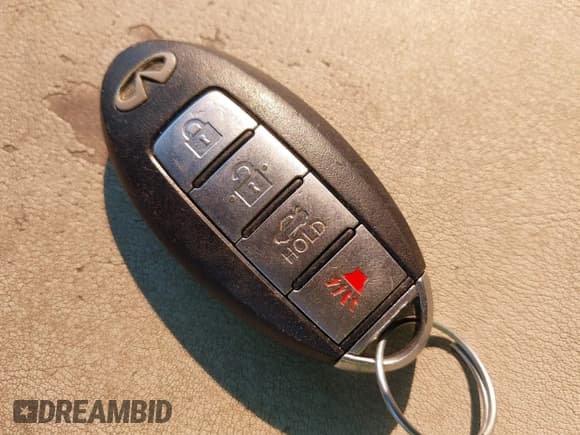 ✅ 2011 Infiniti M • VIN: JN1BY1AP7BM323804 • Lot: 43347345. Wystawiony na IAAI z przebiegiem 217 294 mil. Bezpłatny archiwum sprzedaży aukcyjnych z USA i szczegółowy raport historii pojazdu na DreamBid. Zdjęcie 11.