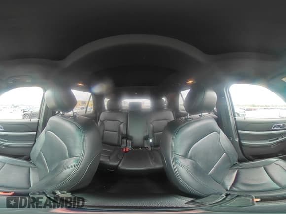 ✅ 2017 Ford Explorer XLT • VIN: 1FM5K8DH0HGA53553 • Lot: 54596485. Wystawiony na Copart z przebiegiem 110 866 mil. Bezpłatny archiwum sprzedaży aukcyjnych z USA i szczegółowy raport historii pojazdu na DreamBid. Zdjęcie 15.