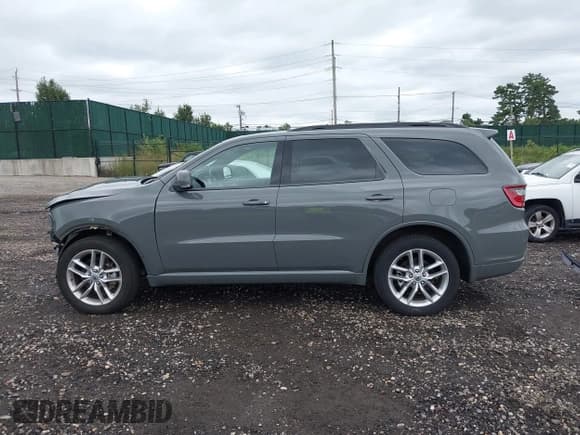 ✅ 2022 Dodge Durango GT Plus • VIN: 1C4RDJDG5NC214495 • Lot: 43039342. Wystawiony na IAAI z przebiegiem 22 384 mil. Bezpłatny archiwum sprzedaży aukcyjnych z USA i szczegółowy raport historii pojazdu na DreamBid. Zdjęcie 14.