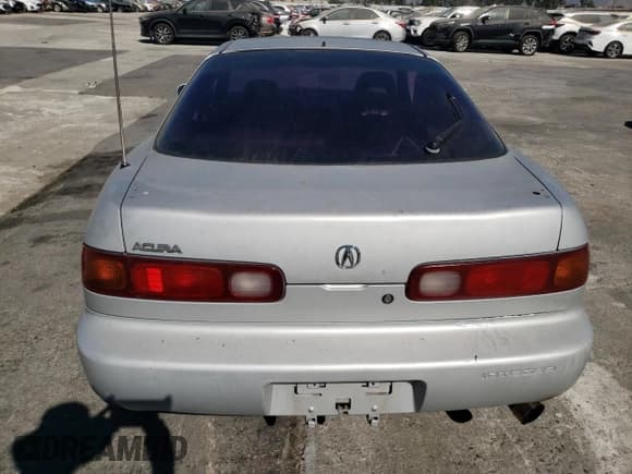 ✅ 1997 Acura Integra GS • VIN: JH4DC4466VS017328 • Lot: 68929964. Listed on Copart with 191,549 mi. Free auction sales archive from the USA and detailed vehicle history report at DreamBid. Image 6.