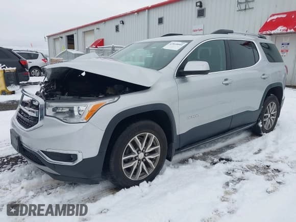 ✅ 2018 GMC Acadia SLE • VIN: 1GKKNSLS1JZ246642 • Lot: 43810041. Wystawiony na IAAI z przebiegiem 111 950 mil. Bezpłatny archiwum sprzedaży aukcyjnych z USA i szczegółowy raport historii pojazdu na DreamBid. Zdjęcie 2.