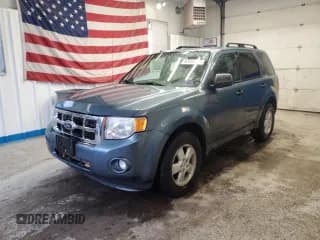 ✅ 2010 Ford Escape XLT • VIN: 1FMCU9D74AKB42897 • Лот: 92203945. Опубликован ранее на Copart с пробегом 193 749 миль. Бесплатный доступ к архиву аукционных продаж из США и подробный отчёт об истории автомобиля на DreamBid. Изображение 1.
