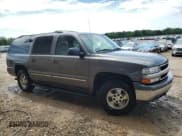 ✅ 2001 Chevrolet Suburban LS • VIN: 3GNEC16T11G137294 • Лот: 53555015. Опубликован ранее на Copart с пробегом 161 674 миль. Бесплатный доступ к архиву аукционных продаж из США и подробный отчёт об истории автомобиля на DreamBid. Изображение 4.