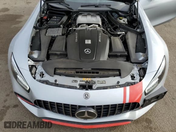 ✅ 2021 Mercedes-Benz AMG GT • VIN: W1KYK8CA0MA041962 • Lot: 82825233. Wystawiony na Copart z przebiegiem 17 481 mil. Bezpłatny archiwum sprzedaży aukcyjnych z USA i szczegółowy raport historii pojazdu na DreamBid. Zdjęcie 11.