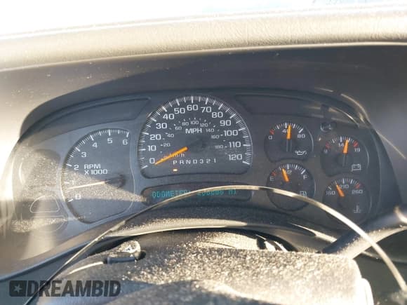 ✅ 2007 GMC Sierra 1500 Work Truck • VIN: 1GTEC19X67Z104579 • Lot: 43475783. Wystawiony na IAAI z przebiegiem 268 008 mil. Bezpłatny archiwum sprzedaży aukcyjnych z USA i szczegółowy raport historii pojazdu na DreamBid. Zdjęcie 7.