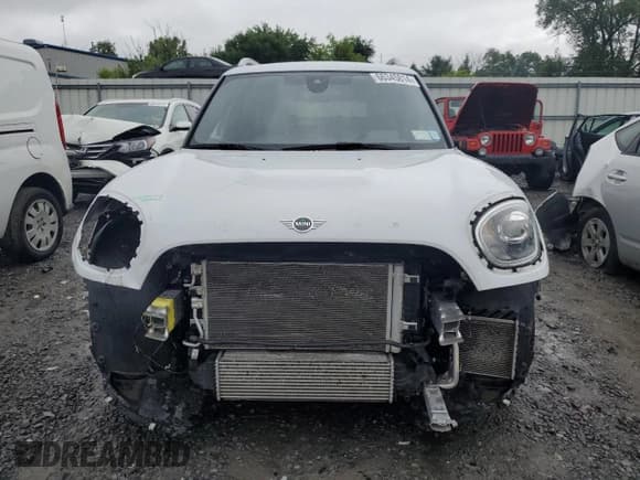✅ 2019 MINI Countryman Cooper S • VIN: WMZYT5C51K3G94250 • Lot: 66345814. Wystawiony na Copart z przebiegiem 73 807 mil. Bezpłatny archiwum sprzedaży aukcyjnych z USA i szczegółowy raport historii pojazdu na DreamBid. Zdjęcie 5.