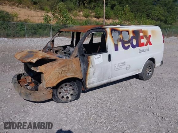 ✅ 2012 Chevrolet Express Cargo • VIN: 1GCSGAFX0C1141096 • Lot: 43182473. Listed on IAAI with Not provided. Free auction sales archive from the USA and detailed vehicle history report at DreamBid. Image 2.