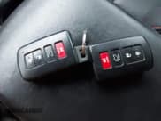 ✅ 2017 Toyota RAV4 SE • VIN: 2T3JFREV4HW572689 • Lot: 43730901. Listed on IAAI with 142,338 mi. Free auction sales archive from the USA and detailed vehicle history report at DreamBid. Image 11.