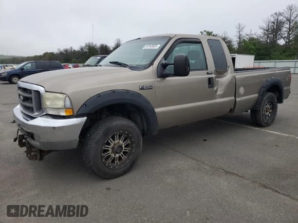 ✅ 2004 Ford F-250 XL • VIN: 1FTNX21L34EA81171 • Lot: 61242825. Wystawiony na Copart z przebiegiem 308 532 mil. Bezpłatny archiwum sprzedaży aukcyjnych z USA i szczegółowy raport historii pojazdu na DreamBid. Zdjęcie 1.
