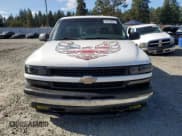 ✅ 2000 Chevrolet Silverado 1500 • VIN: 1GCEC14W0YE322024 • Lot: 84575835. Listed on Copart with 235,380 mi. Free auction sales archive from the USA and detailed vehicle history report at DreamBid. Image 5.