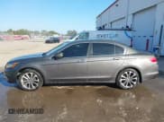 ✅ 2011 Honda Accord EX-L • VIN: 1HGCP3F80BA019217 • Lot: 43775955. Wystawiony na IAAI z przebiegiem 110 791 mil. Bezpłatny archiwum sprzedaży aukcyjnych z USA i szczegółowy raport historii pojazdu na DreamBid. Zdjęcie 14.