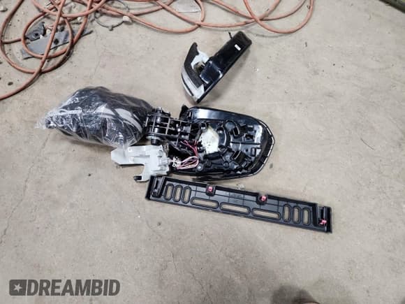 ✅ 2025 Toyota 4Runner TRD Off Road • VIN: JTEVA5BR0S5015482 • Lot: 93857135. Listed on Copart with 11,072 mi. Free auction sales archive from the USA and detailed vehicle history report at DreamBid. Image 13.