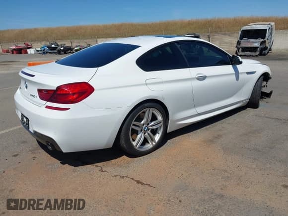 ✅ 2016 BMW 6 Series • VIN: WBA6H3C5XGGT65005 • Lot: 42239390. Listed on IAAI with 74,950 mi. Free auction sales archive from the USA and detailed vehicle history report at DreamBid. Image 4.
